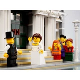 LEGO® Icons Town Hall 10224 (6/6) LEGO® Icons Town Hall 10224 (6/6)