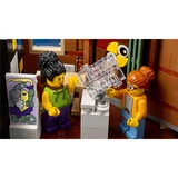LEGO® Icons L’hôtel-boutique 10297 (9/12) LEGO® Icons L’hôtel-boutique 10297 (9/12)