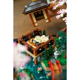 LEGO® Icons Tranquil Garden 10315 (7/10) LEGO® Icons Tranquil Garden 10315 (7/10)