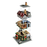 LEGO® Icons Tudor Corner 10350 (9/16) LEGO® Icons Tudor Corner 10350 (9/16)