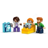 LEGO® DUPLO® Voor het eerst naar de dokter 10449 (4/9)