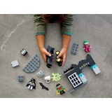 LEGO® Batman™ Batcave 10919 (7/11)