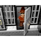 LEGO® DC Comics Super Heroes Batman™: Arkham Asylum Breakout 10937 (5/6) LEGO® DC Comics Super Heroes Batman™: Arkham Asylum Breakout 10937 (5/6)