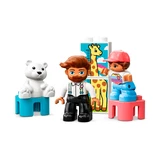 LEGO® DUPLO Doctor Visit 10968 (5/10)