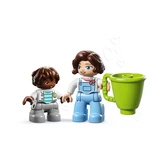 LEGO® DUPLO Family House on Wheels 10986 (4/7) LEGO® DUPLO Family House on Wheels 10986 (4/7)
