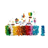 LEGO® Classic Creative Party Box 11029 (3/14) LEGO® Classic Creative Party Box 11029 (3/14)