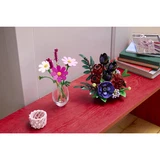 LEGO® Botanicals Dark Flower Arrangement 11513 (14/37) LEGO® Botanicals Dark Flower Arrangement 11513 (14/37)
