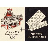 LEGO® System 4 x 8 & 2 x 8 Plates 1227 (1/1) LEGO® System 4 x 8 & 2 x 8 Plates 1227 (1/1)