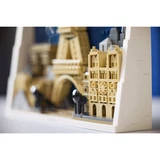 LEGO® Architecture Paris - City of Love 21064 (10/15) LEGO® Architecture Paris - City of Love 21064 (10/15)
