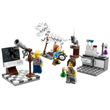 LEGO® Ideas Research Institute 21110 (1/1)
