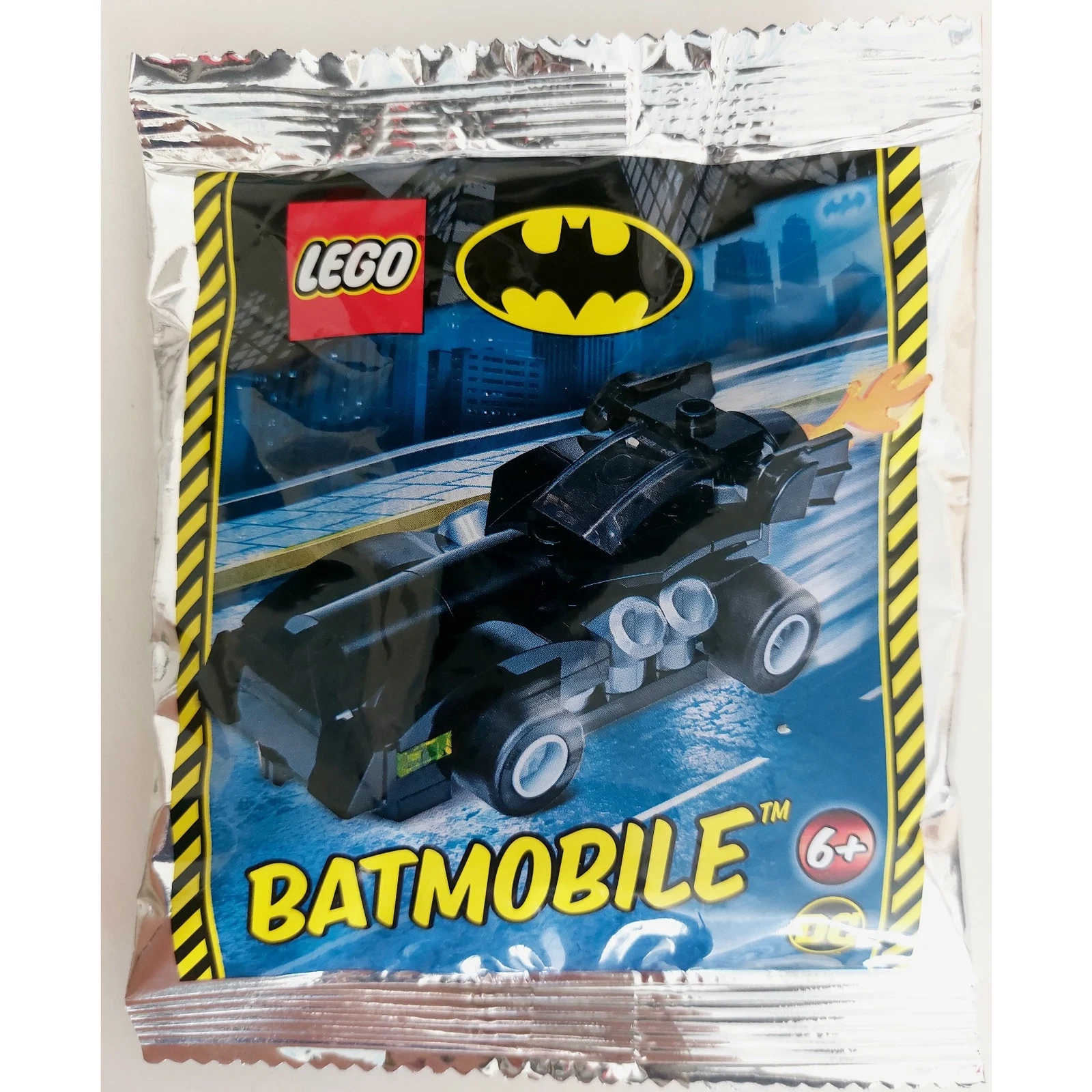 LEGO® DC Comics Super Heroes Batmobile 212223 (1/1) LEGO® DC Comics Super Heroes Batmobile 212223 (1/1)