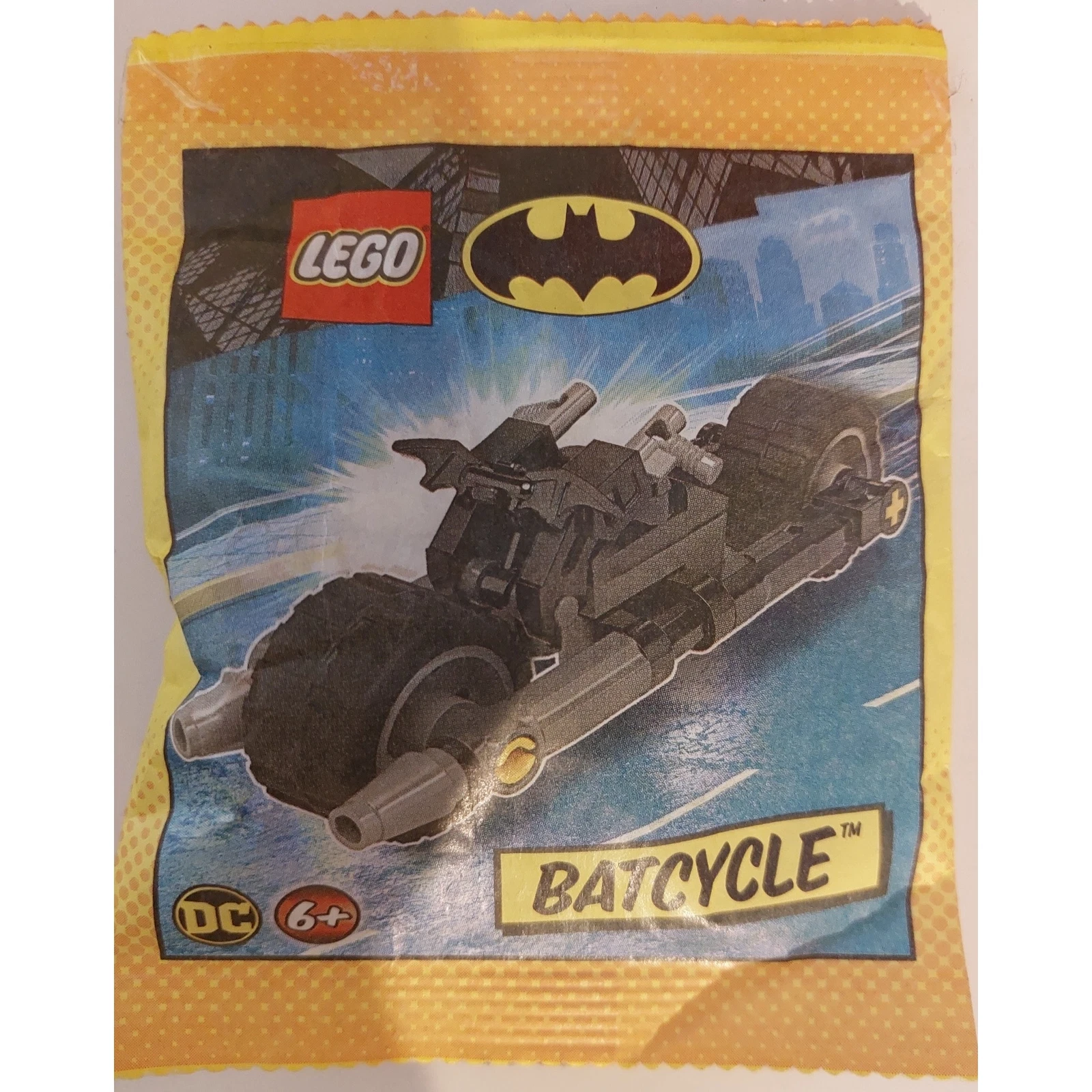 LEGO® DC Comics Super Heroes Batcycle 212325 (1/1) LEGO® DC Comics Super Heroes Batcycle 212325 (1/1)