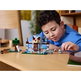 LEGO® Minecraft® De wolvenburcht 21261 (7/10)