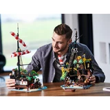 LEGO® Ideas Piraten der Barracuda-Bucht 21322 (18/36) LEGO® Ideas Piraten der Barracuda-Bucht 21322 (18/36)