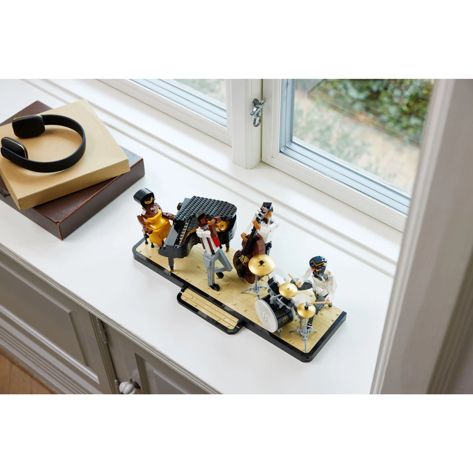 LEGO® Jazz Quartet 21334 | ?? Price Comparison