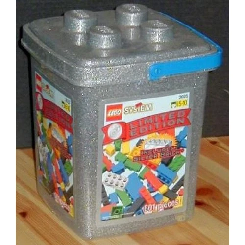 LEGO® Basic Limited Edition Silver Brick Bucket 3025 (1/1) LEGO® Basic Limited Edition Silver Brick Bucket 3025 (1/1)