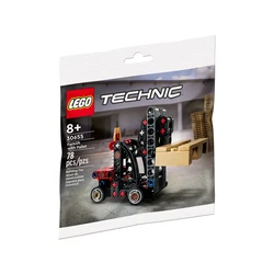 Forklift with Pallet 30655