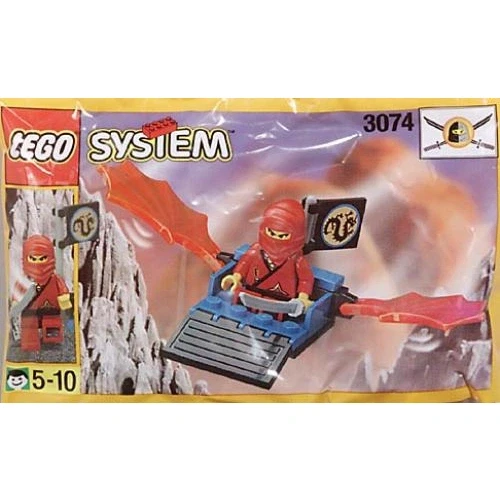 LEGO® Castle Red Ninja's Dragon Glider 3074 (1/1) LEGO® Castle Red Ninja's Dragon Glider 3074 (1/1)
