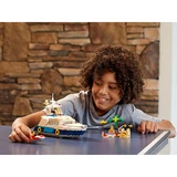 LEGO® Creator Cruising Adventures 31083 (10/11)