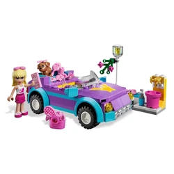 Stephanie's Cool Convertible 3183