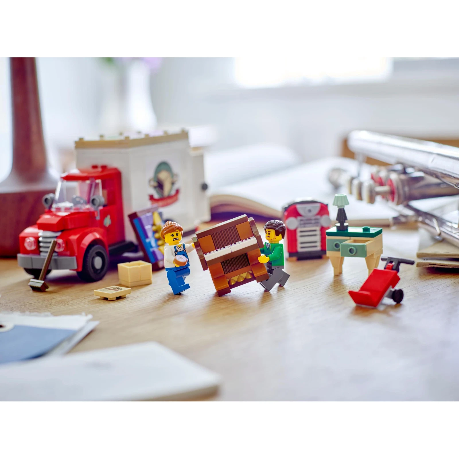 LEGO® Moving Truck 40586 | 🇺🇸 Price Comparison