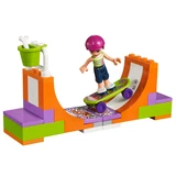 LEGO® Friends Heartlake Skatepark 41099 (3/8) LEGO® Friends Heartlake Skatepark 41099 (3/8)