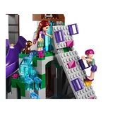 LEGO® Friends Adventure Camp Tree House 41122 (6/17) LEGO® Friends Adventure Camp Tree House 41122 (6/17)