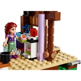 LEGO® Friends Adventure Camp Tree House 41122 (7/17) LEGO® Friends Adventure Camp Tree House 41122 (7/17)