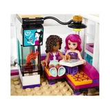LEGO® Friends Livi's Pop Star House 41135 (14/17)