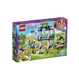 LEGO® Friends Le club de sport de Stéphanie 41338 (1/7)