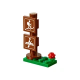 LEGO® Friends Mia's Camper Van 41339 (9/12) LEGO® Friends Mia's Camper Van 41339 (9/12)