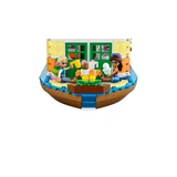 LEGO® Friends Canal Houseboat 41702 (4/11) LEGO® Friends Canal Houseboat 41702 (4/11)