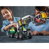 LEGO® Technic Le camion forestier 42080 (22/23)