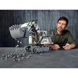 LEGO® Technic La pelleteuse Liebherr R 9800 42100 (10/17)