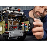 LEGO® Technic Land Rover Defender 42110 (8/17) LEGO® Technic Land Rover Defender 42110 (8/17)