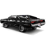 LEGO® Technic Dom's Dodge Charger 42111 (5/15) LEGO® Technic Dom's Dodge Charger 42111 (5/15)