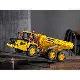 LEGO® Technic 6x6 Volvo Articulated Hauler 42114 (14/17) LEGO® Technic 6x6 Volvo Articulated Hauler 42114 (14/17)