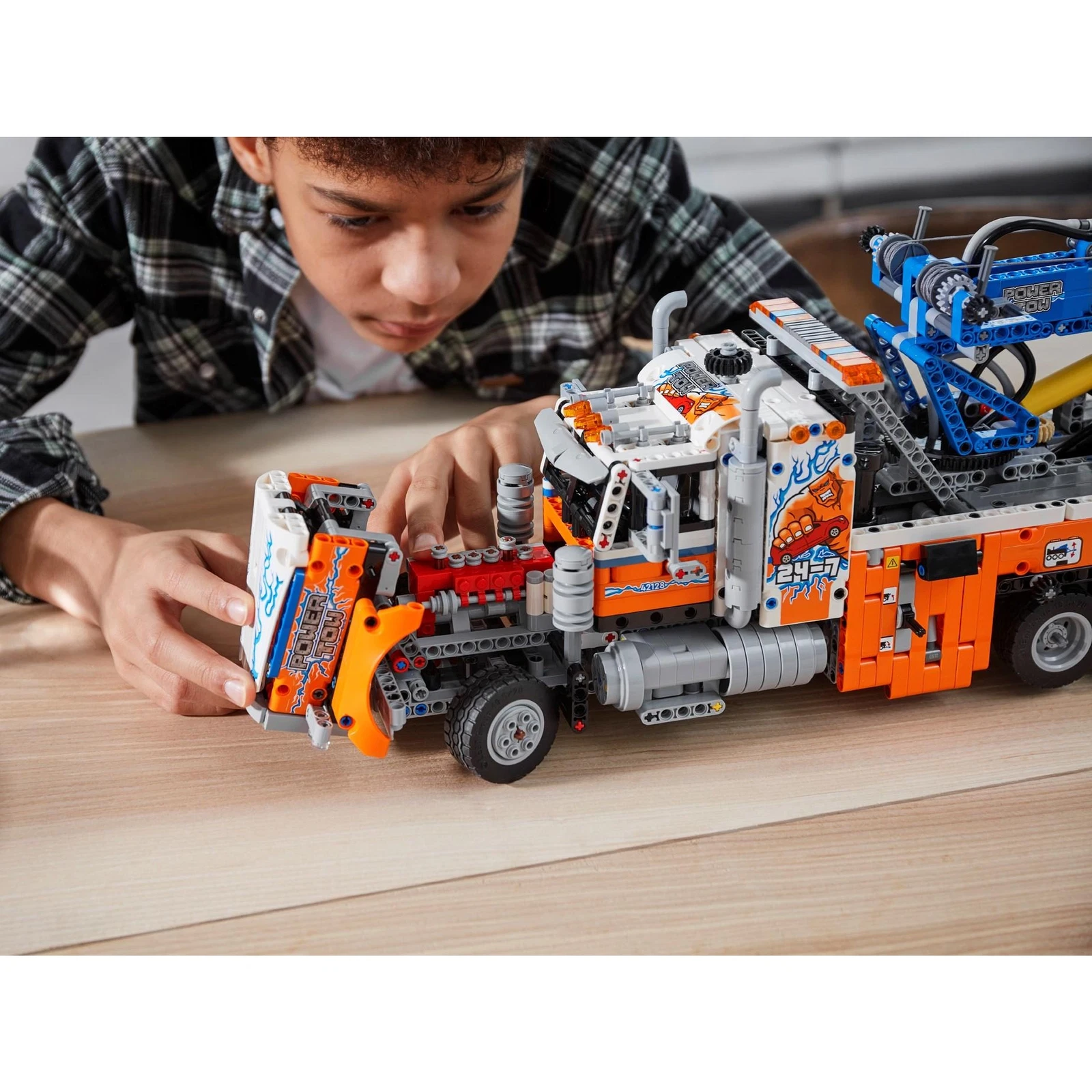 小物 fewt Amazon.com: LEGO 42128 Technic Heavy-Duty Tow Truck with