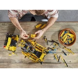 LEGO® Technic Cat D11 Bulldozer met app-besturing 42131 (10/14)