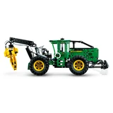 LEGO® Technic John Deere 948L-II Skidder 42157 (4/9) LEGO® Technic John Deere 948L-II Skidder 42157 (4/9)