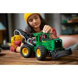LEGO® Technic John Deere 948L-II Skidder 42157 (8/9) LEGO® Technic John Deere 948L-II Skidder 42157 (8/9)