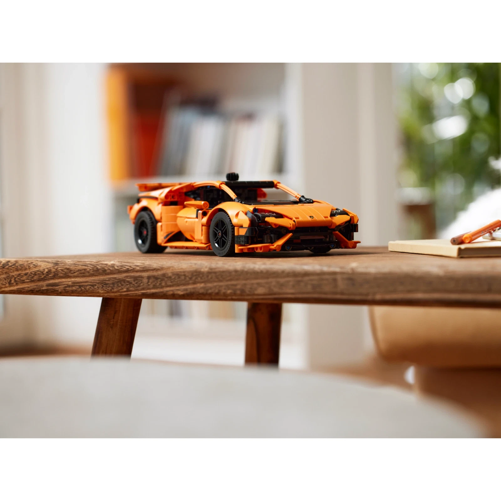 LEGO® Lamborghini Huracán Tecnica Orange 42196 – Details, Value