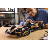 LEGO® Technic McLaren MCL39 F1 Rennwagen 42228 (16/32)