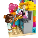 LEGO® Friends Heartlake City Candy Store 42649 (5/10) LEGO® Friends Heartlake City Candy Store 42649 (5/10)