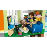 LEGO® Friends Heartlake City Apartments and Stores 42670 (5/11) LEGO® Friends Heartlake City Apartments and Stores 42670 (5/11)