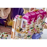 LEGO® Friends Heartlake City Grand Hotel 42704 (14/19) LEGO® Friends Heartlake City Grand Hotel 42704 (14/19)