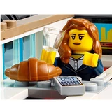 LEGO® City Airport VIP Service 60102 (4/7)