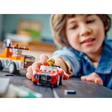 LEGO® City Abschleppwagen mit Sportauto 60435 (7/9)