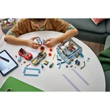 LEGO® City Drive-Through Car Wash 60497 (7/12)