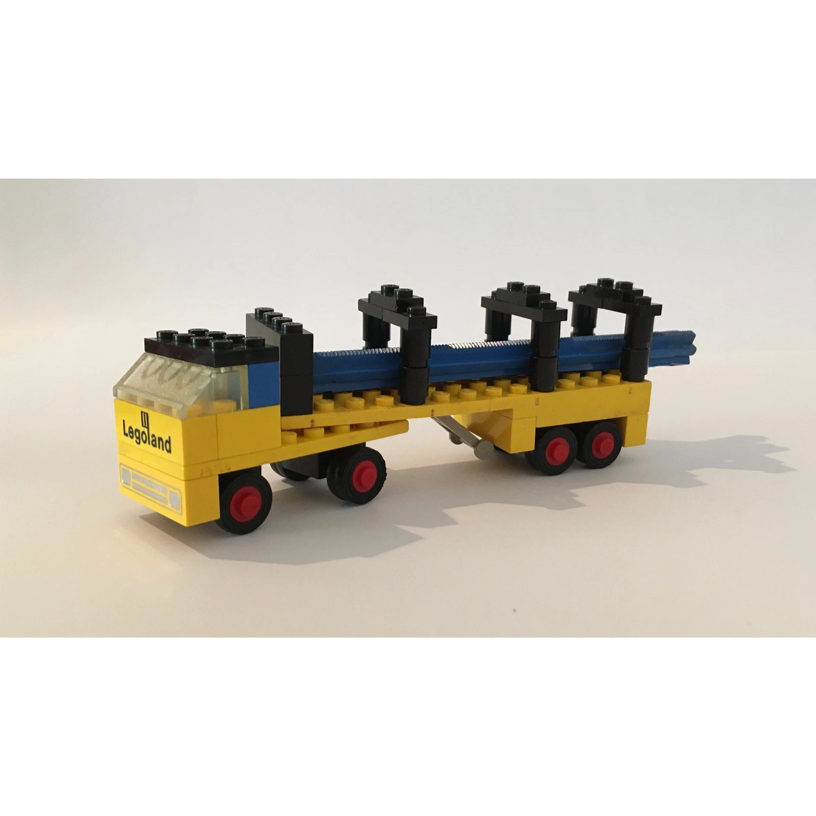 LEGO® Legoland Lorry With Girders 647 (1/1) LEGO® Legoland Lorry With Girders 647 (1/1)